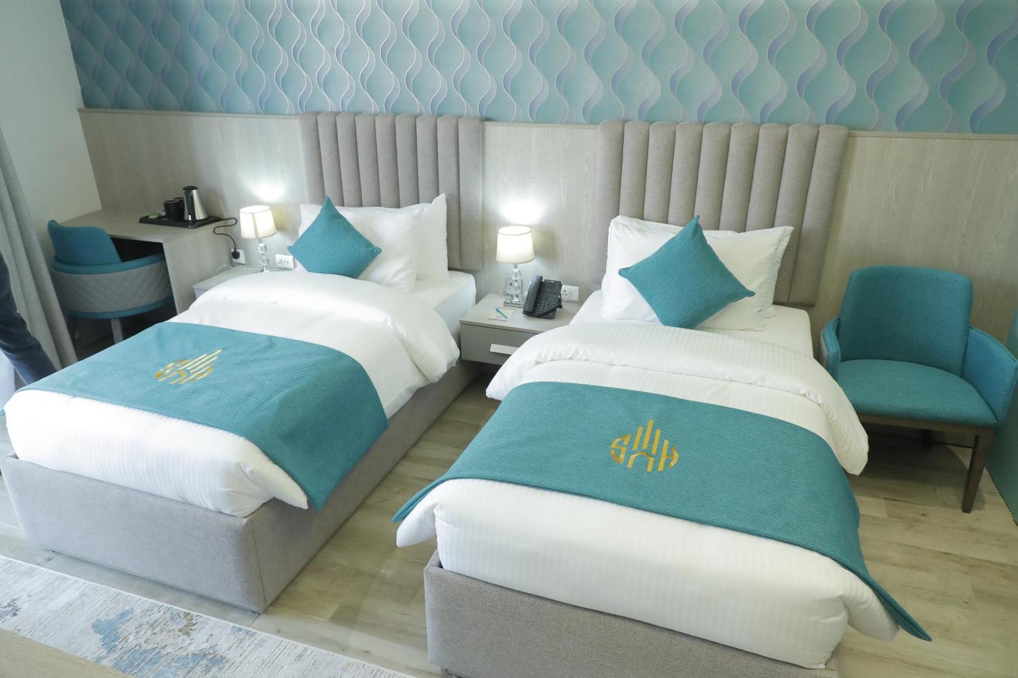 Soho Midtown Hotell Ash Shumaysani Exteriör bild